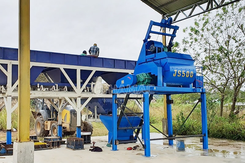 JS500 concrete mixer in position