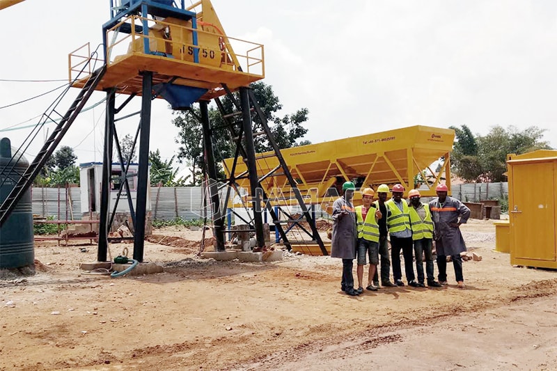 Planta dosificadora de hormigón estacionaria HZS35 en Ruanda