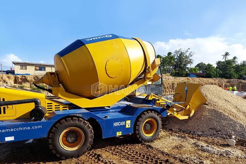 4.0m3 Self-loading Concrete Mixer works for house construction in Tonga