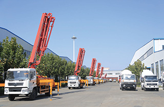 Truck-mounted Concrete Boom Pump